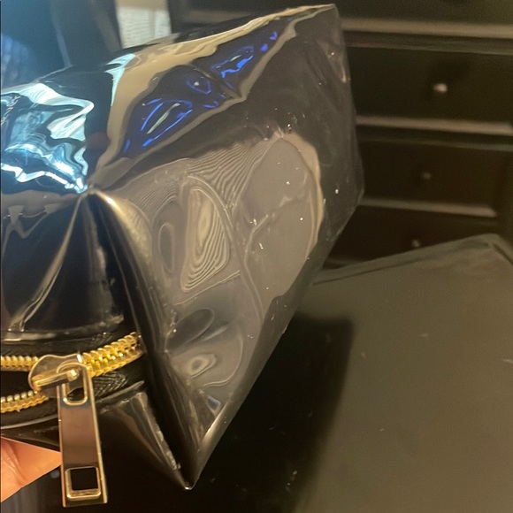 Frida Kahlo by Ulta Beauty Floral Cosmetic Bag - Picture 4 of 5